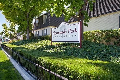 48 Washington St. - Photo 4 of 26