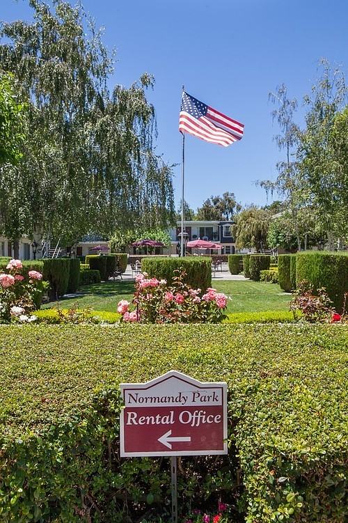 48 Washington St. - Photo 5 of 26