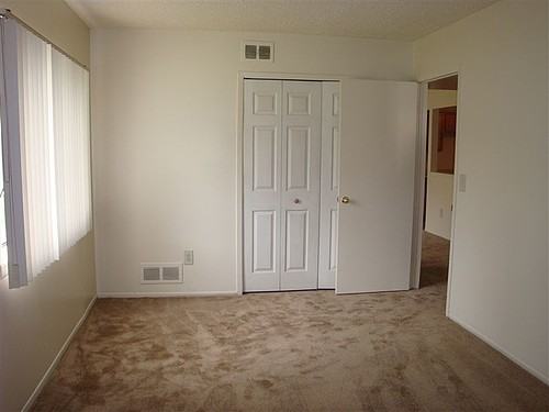 7236 Rutland Street - Photo 4 of 15