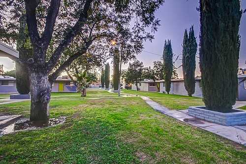 565 N College Ave - Photo 3 of 14