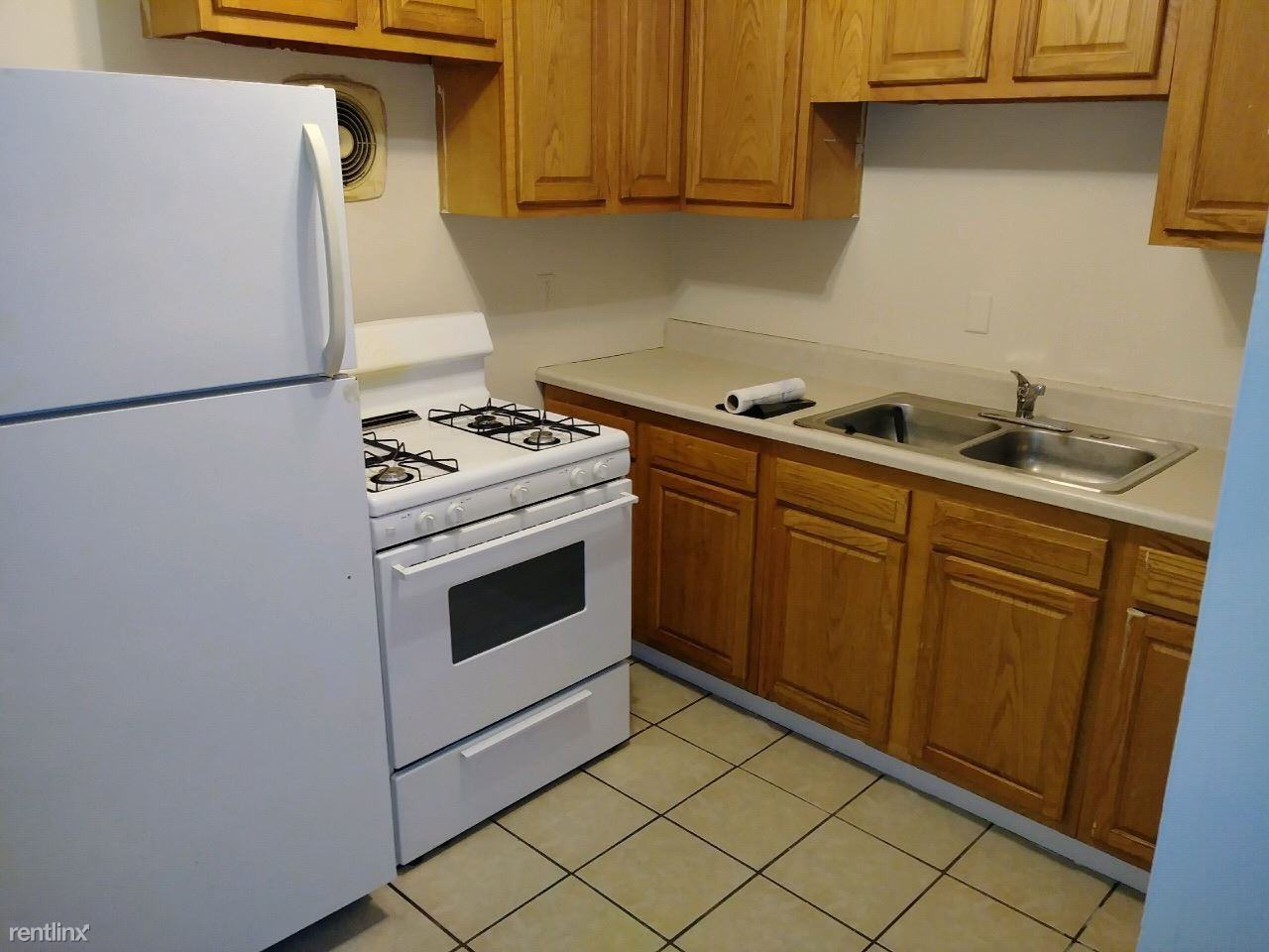 marlin gardens apartments - Photo 2 of 2