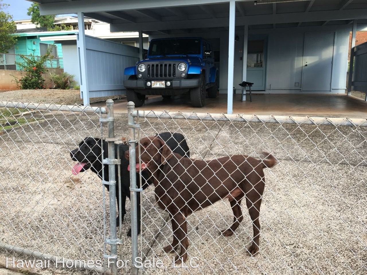 1639 Hooheke St - Photo 3 of 16