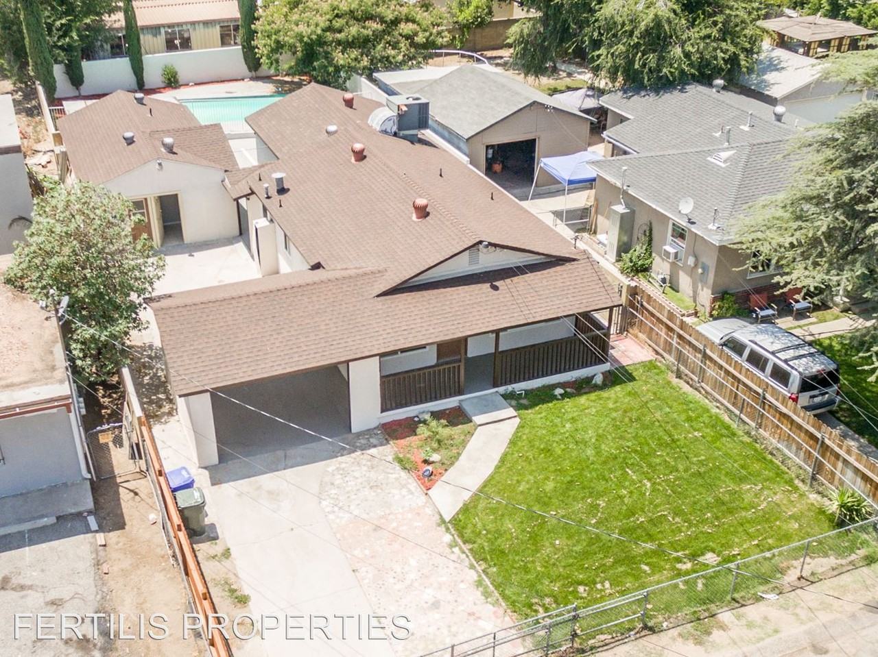 4018 N 1st Ave - Photo 3 of 27