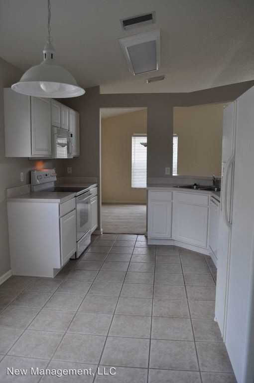 13268 Early Run Ln - Photo 3 of 10