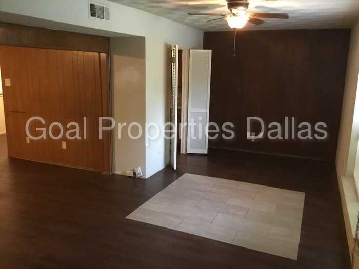 1931 Spiceberry Ln - Photo 2 of 35