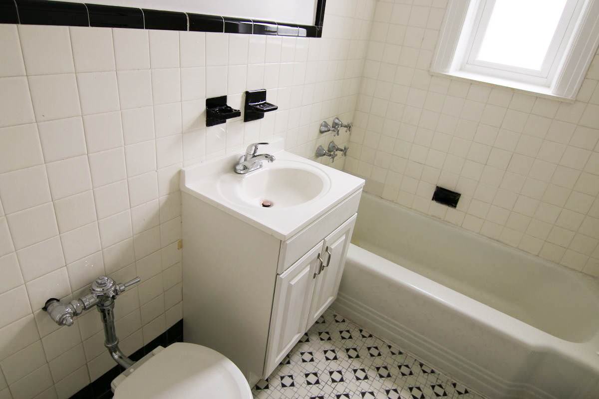 72-38 73rd Street #3C - Photo 2 of 15