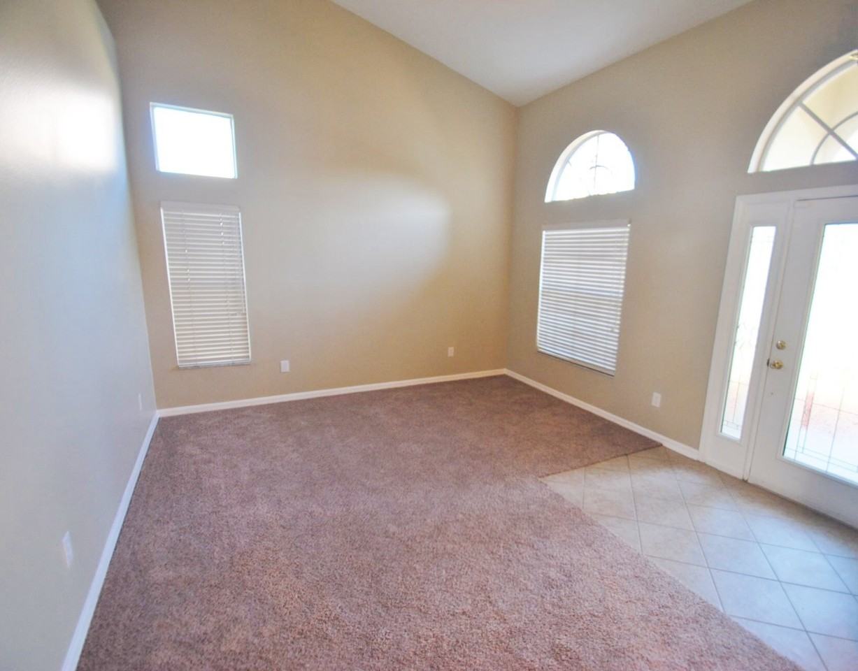 3521 Morgan's Bluff Ct - Photo 2 of 18