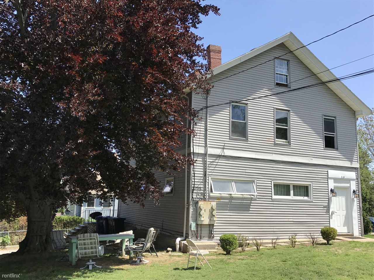 309 Summit Ave - Photo 2 of 9