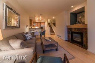 517 Laramie Blvd - Photo 2 of 12