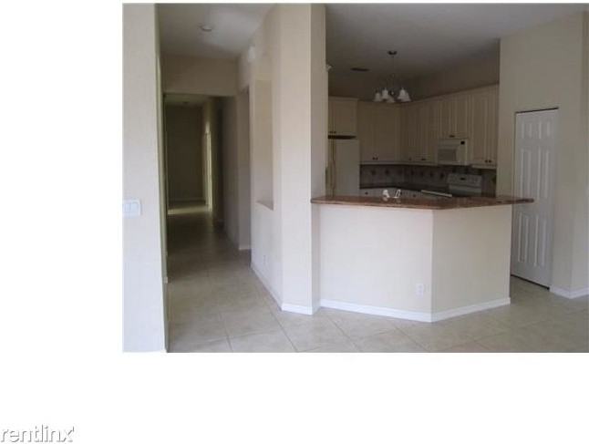 5763 NW 119th Terrace #5763 - Photo 3 of 15