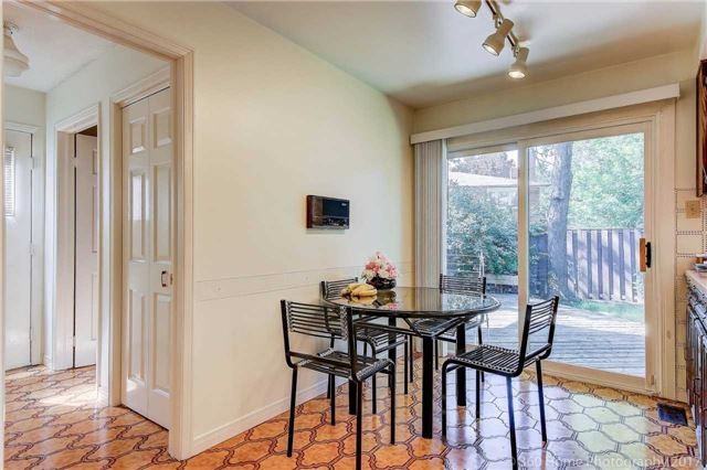 10 Sparwood Court - Photo 2 of 10