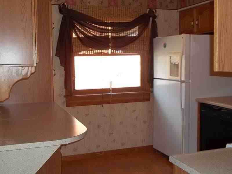 109 Pat Mews Dr - Photo 2 of 15