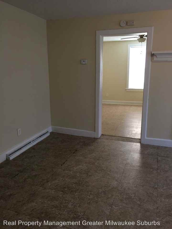 3707 N 6th St - Photo 3 of 16