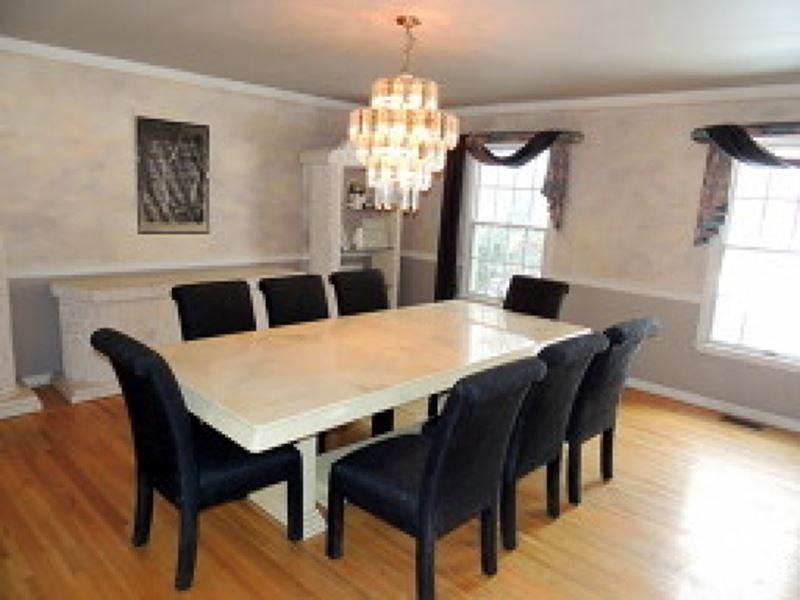 22 Brendan Dr - Photo 3 of 12