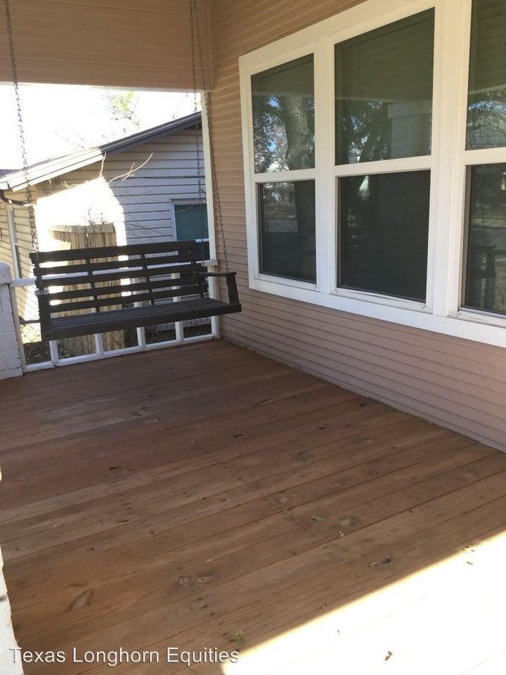 1006 Samuels Ave #4 - Photo 2 of 9