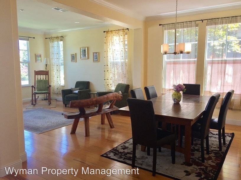 25 Autumn Run Way - Photo 3 of 20