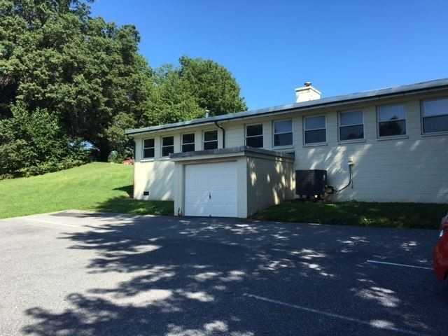 399 Camp Meeting Rd - Photo 2 of 8