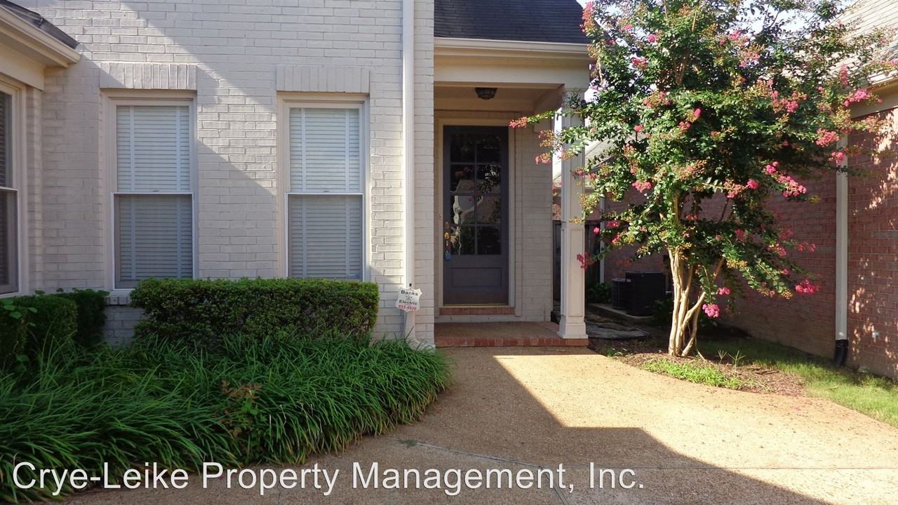 8495 Farley Ave - Photo 3 of 25