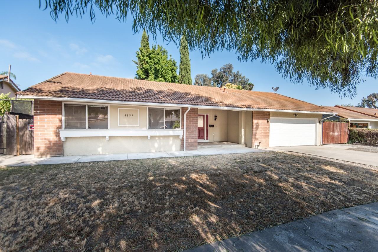 4839 Rue Bordeaux - Photo 2 of 14