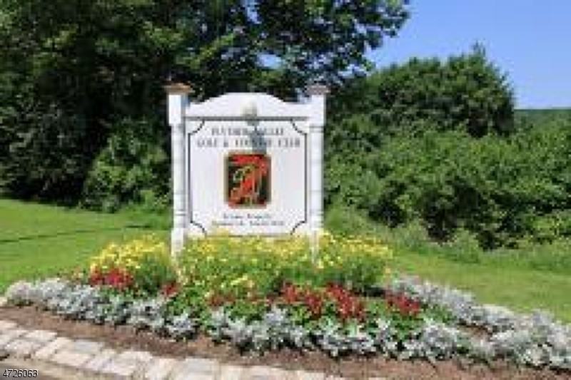 96 Wood Duck Ct - Photo 2 of 12