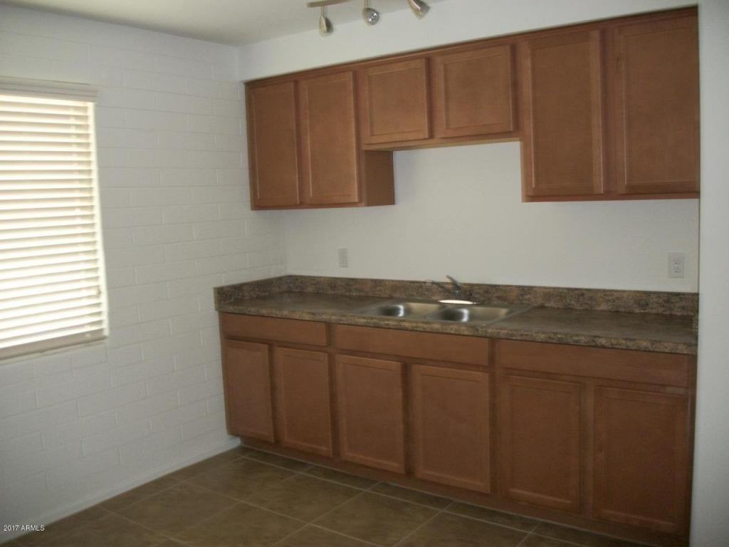 11232 W Louisiana Ave - Photo 3 of 14