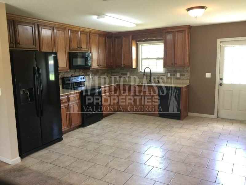 27 Palmetto Pines Circle - Photo 3 of 13