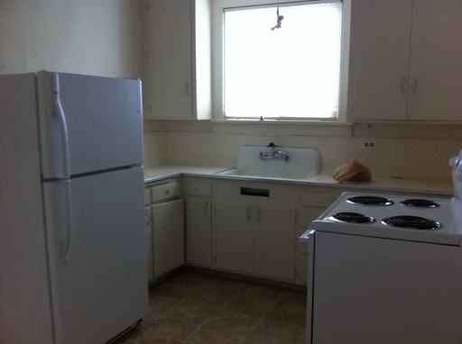 1961 S Market Blvd - Photo 3 of 8