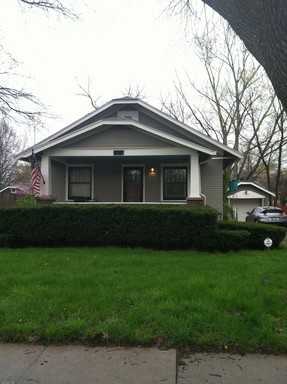 1916 Massachusetts St - Photo 2 of 20