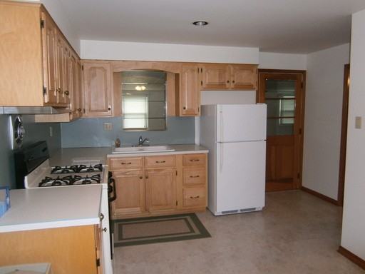 101 N Hartman St #1 - Photo 3 of 7