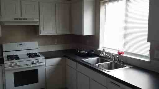 13822 NE 62nd St - Photo 3 of 15