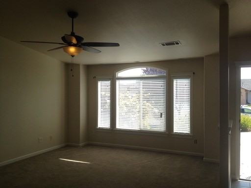 1374 Donita Dr - Photo 2 of 12
