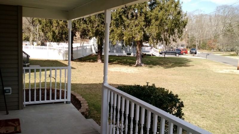 30 Henry Dr - Photo 3 of 17