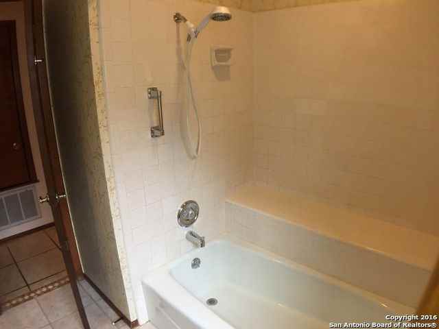 19746 Encino Way - Photo 3 of 10