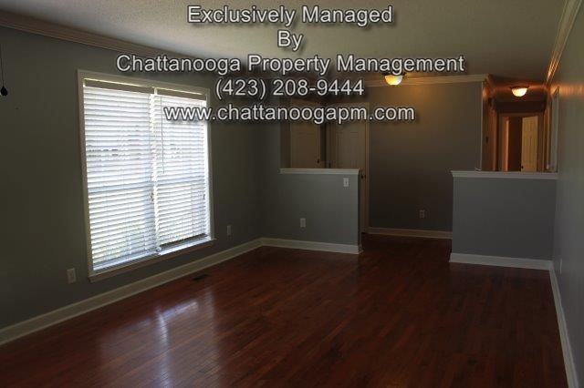 127 Cedar Grove Ln - Photo 2 of 17