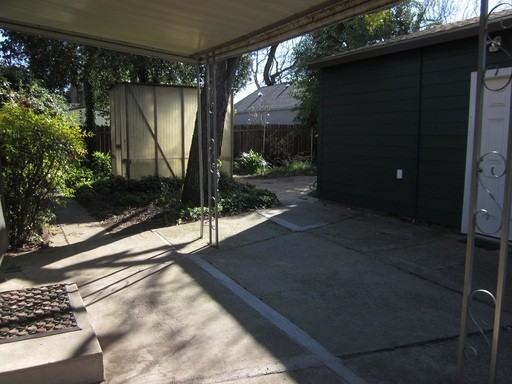 4300 71st St - Photo 2 of 9