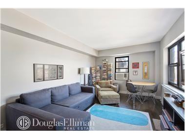 180 W Houston St #9C1