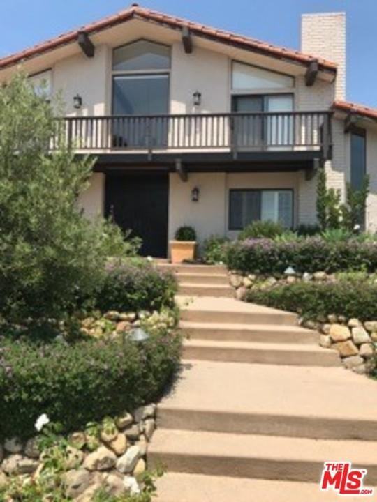 3529 Bayberry Ln - Photo 3 of 29