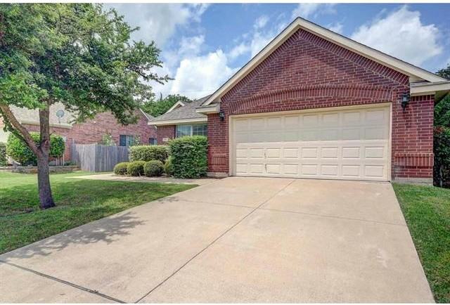 301 Lake Village Dr - Photo 2 of 17