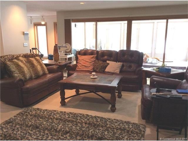 1 Northcrest Dr #R - Photo 2 of 9