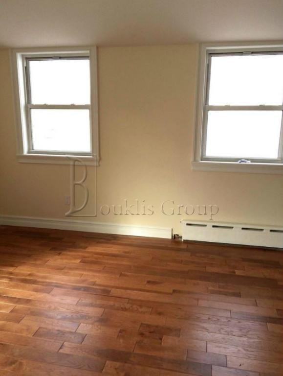 23-36 99th St #2 - Photo 3 of 9