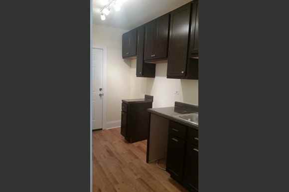 2918 W. North Ave - Photo 3 of 9