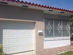 2151 SW 21st Terrace - Photo 2 of 2