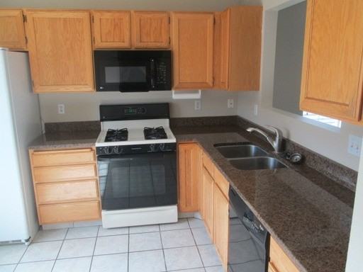 2369 W 510 N - Photo 2 of 16