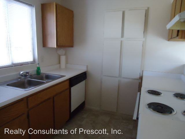 1048 N. Old Chisholm Trail - Photo 2 of 6