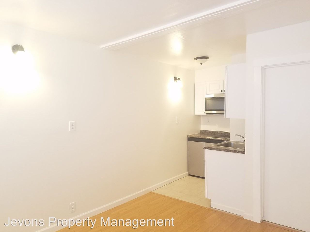 921 S 21st Ave - Photo 3 of 9