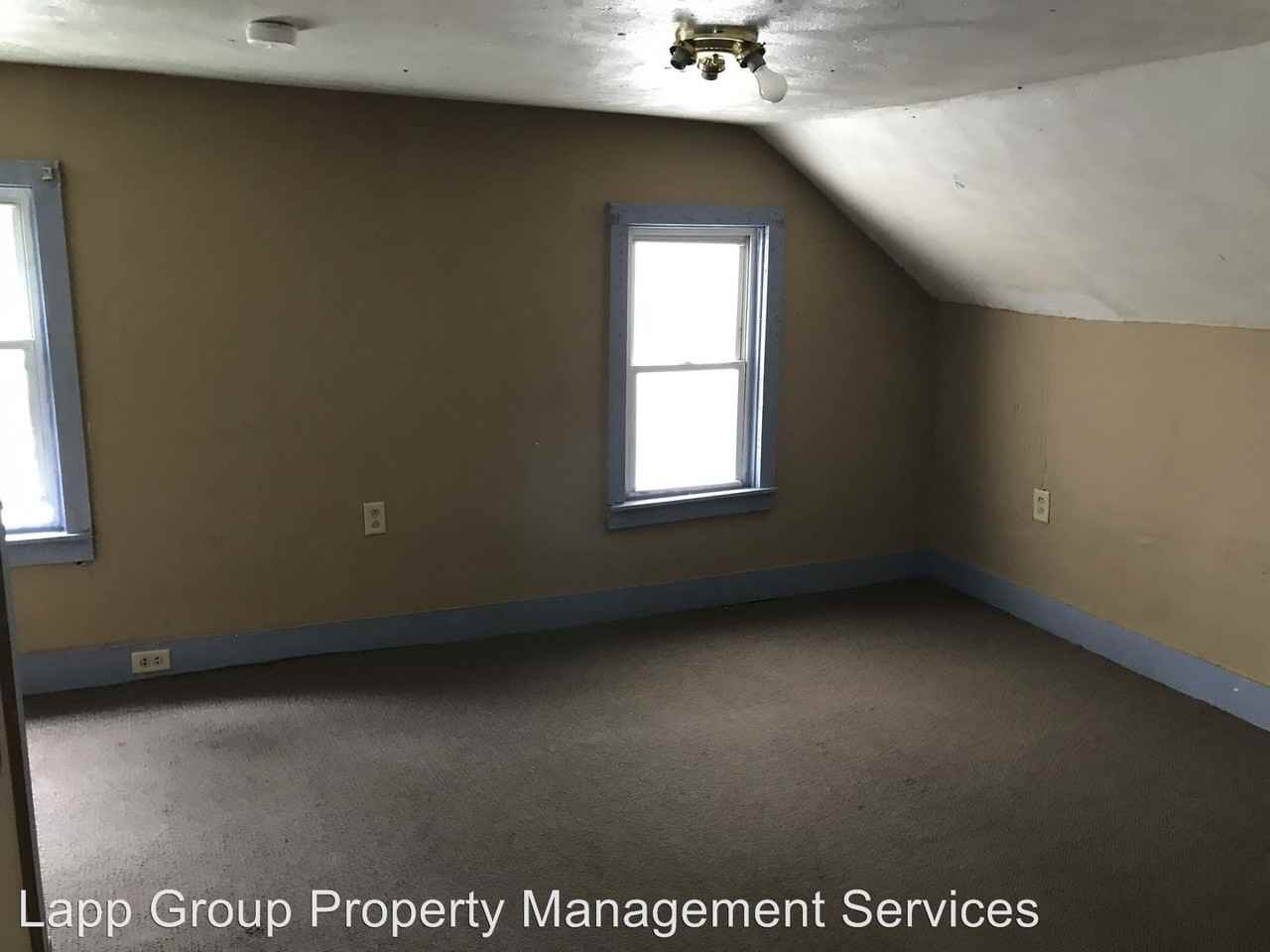 1853 Loree Rd - Photo 3 of 4