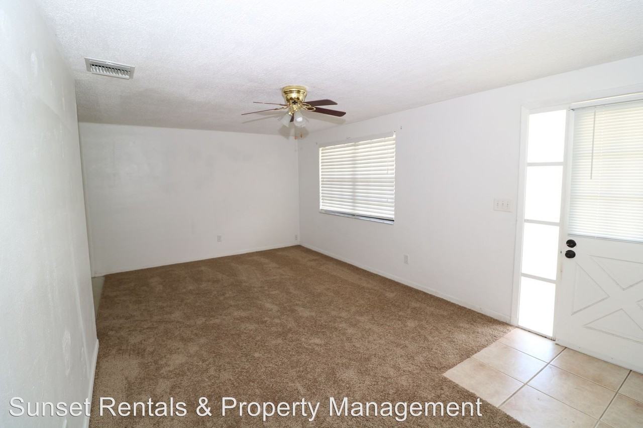 4736 Trafford Rd - Photo 3 of 10