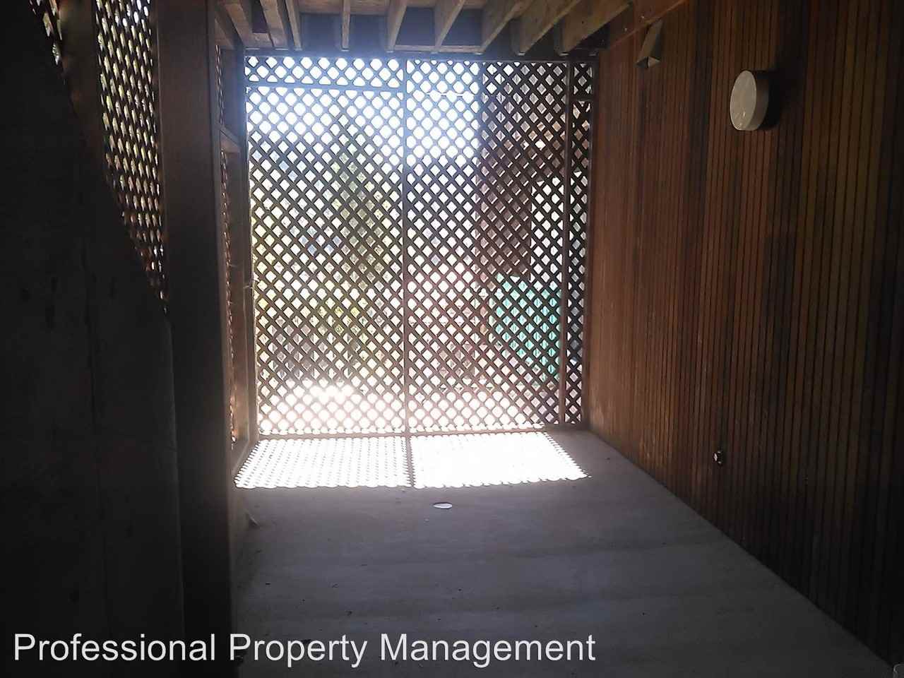 7117 Westmoorland Dr - Photo 3 of 8