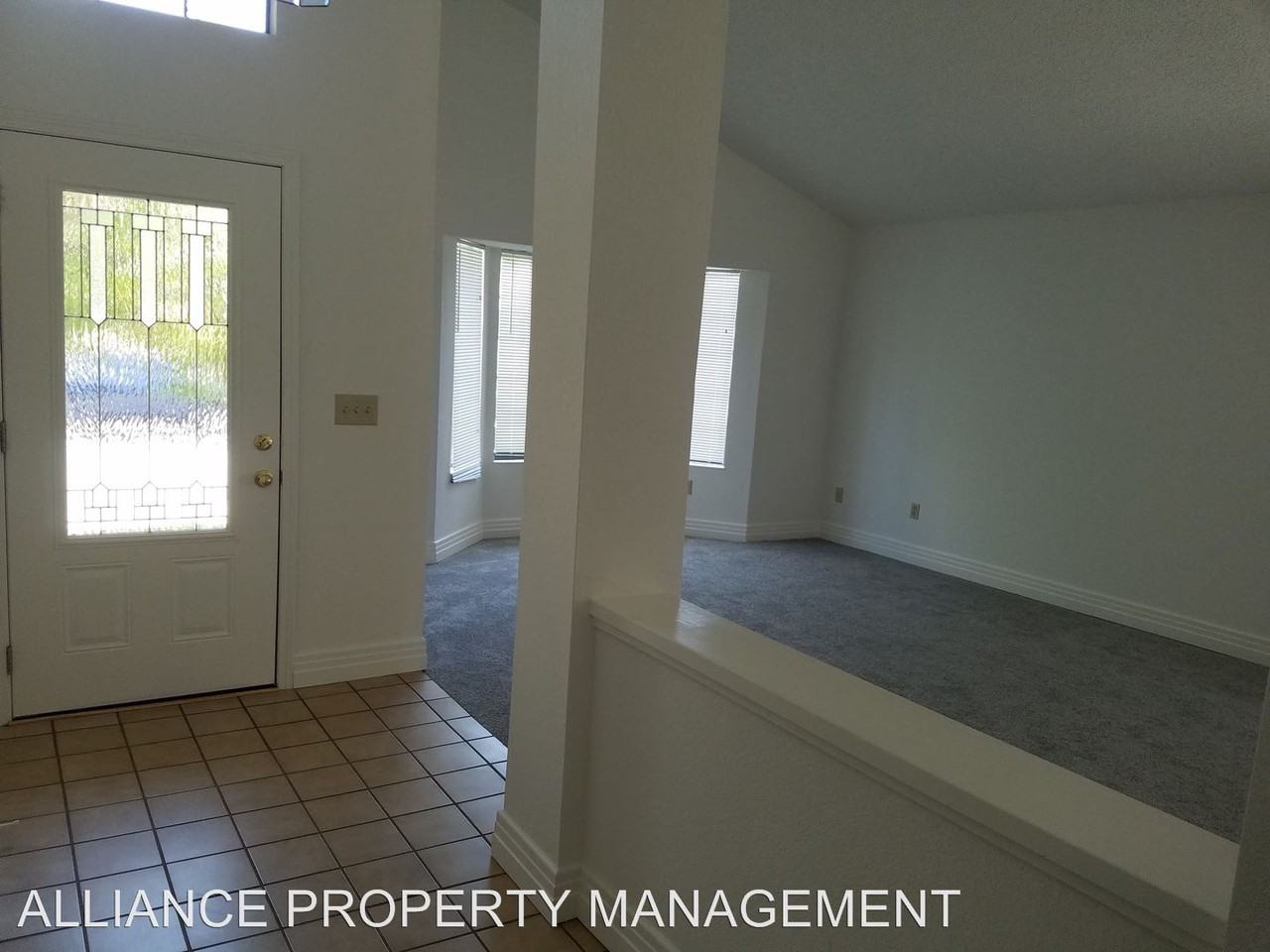 132 Elsbree Cir - Photo 2 of 22