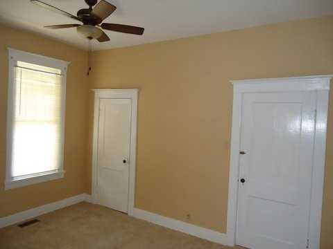 420 School St - Photo 2 of 10